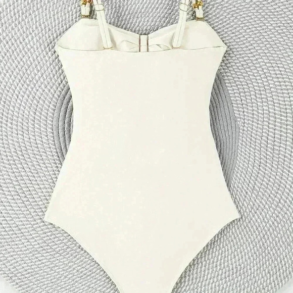 White Sexy Women's Hollow Out Solid Color Daily One-Piece Swimsuit - Picture 3 of 5